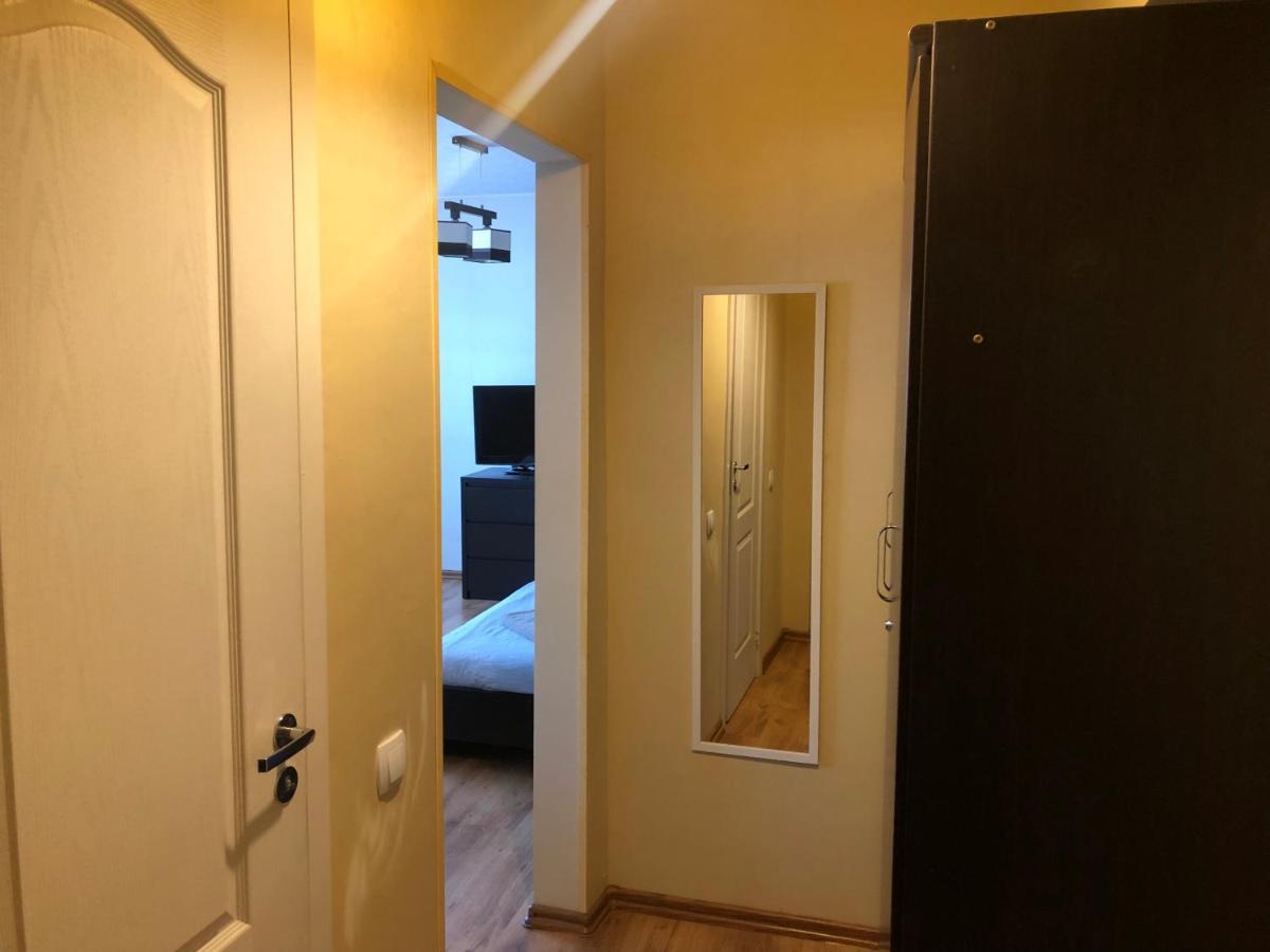 Apartamenti Elkonju 3 لييبايا المظهر الخارجي الصورة